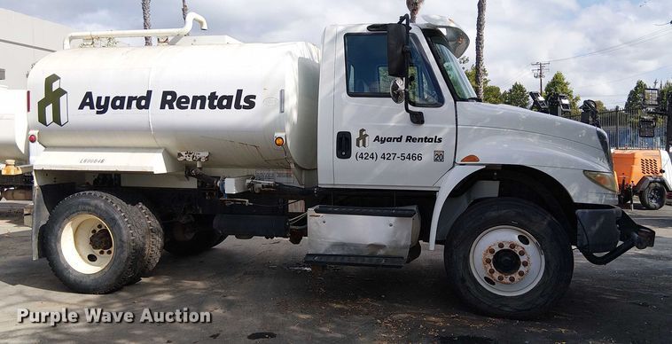 image for item EU2515 2015 International MA025 water truck