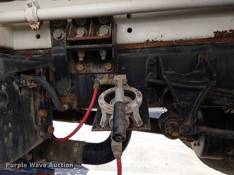 image for item EU2515 2015 International MA025 water truck