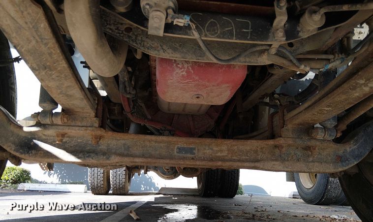 image for item EU2515 2015 International MA025 water truck