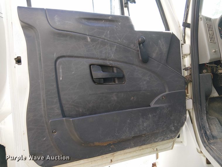 image for item EU2515 2015 International MA025 water truck