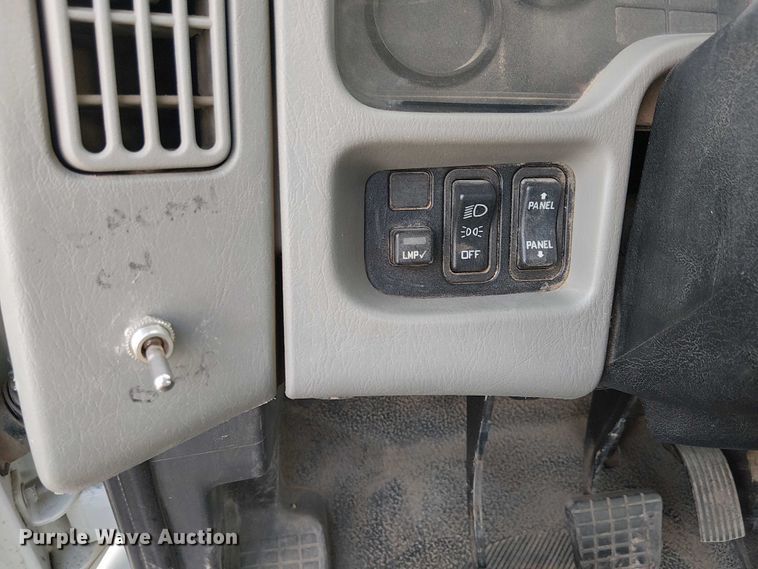 image for item EU2515 2015 International MA025 water truck