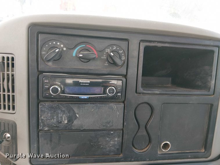 image for item EU2515 2015 International MA025 water truck