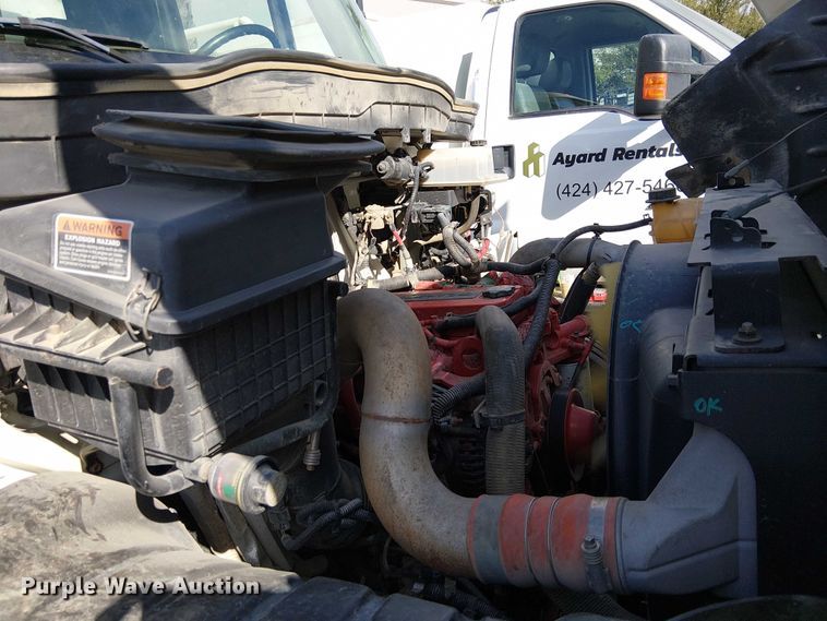 image for item EU2515 2015 International MA025 water truck