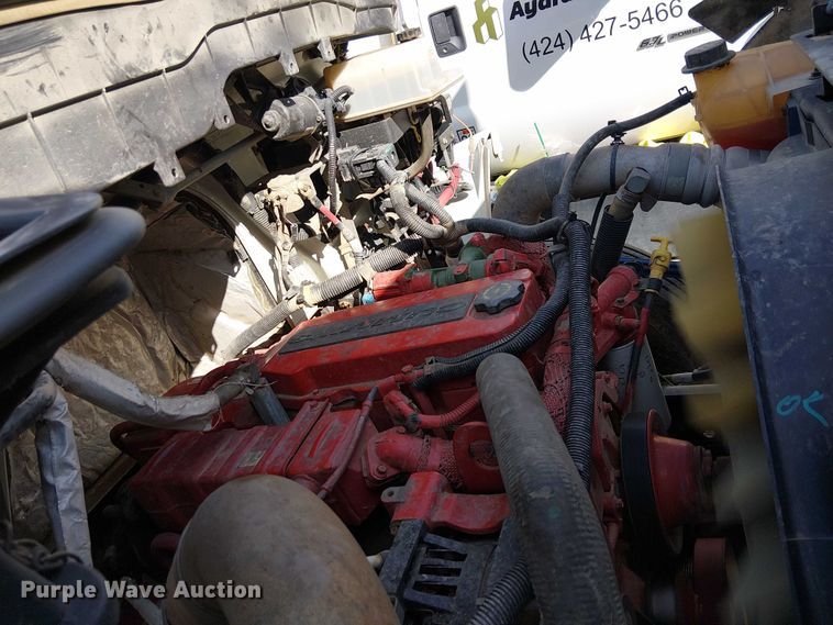 image for item EU2515 2015 International MA025 water truck