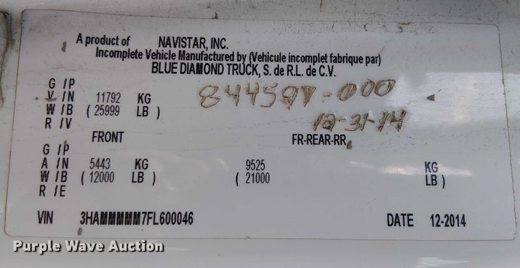 image for item EU2515 2015 International MA025 water truck