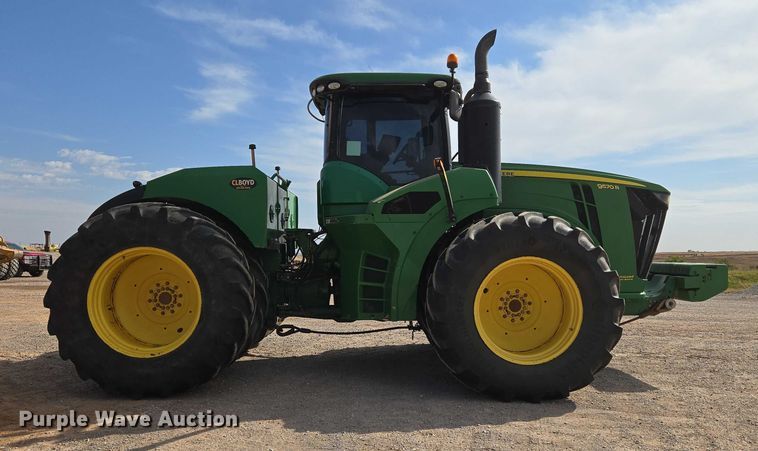image for item EU3929 2016 John Deere 9570R Scraper Special 4WD tractor