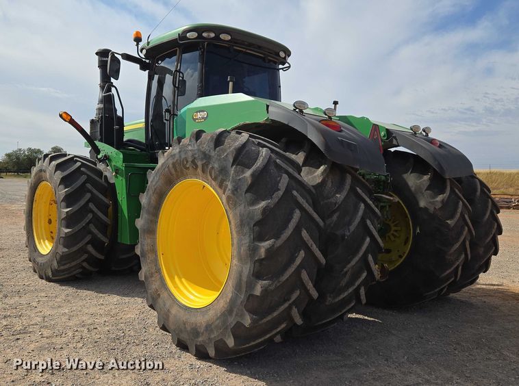image for item EU3929 2016 John Deere 9570R Scraper Special 4WD tractor