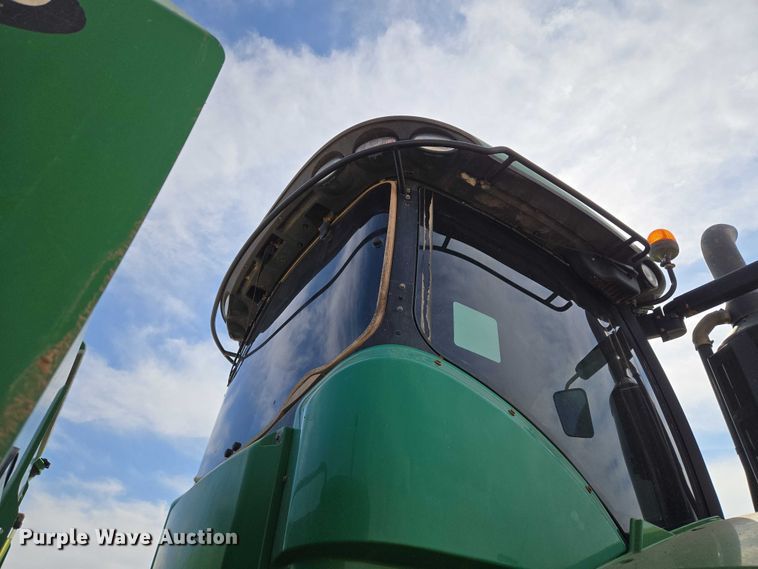 image for item EU3929 2016 John Deere 9570R Scraper Special 4WD tractor