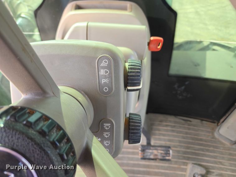 image for item EU3929 2016 John Deere 9570R Scraper Special 4WD tractor