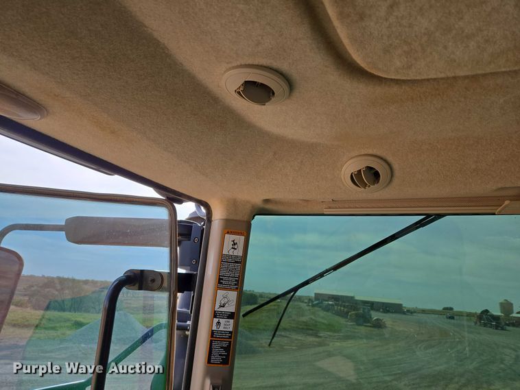 image for item EU3929 2016 John Deere 9570R Scraper Special 4WD tractor