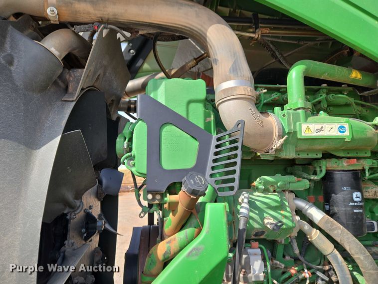 image for item EU3929 2016 John Deere 9570R Scraper Special 4WD tractor