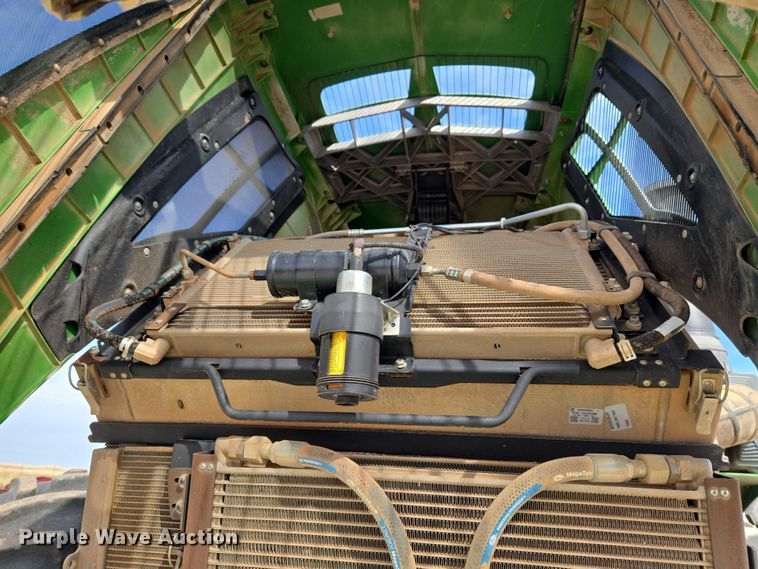 image for item EU3929 2016 John Deere 9570R Scraper Special 4WD tractor