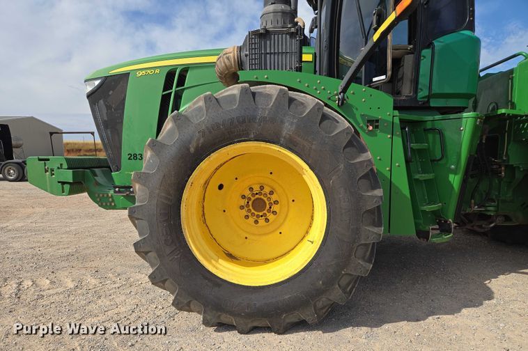 image for item EU3929 2016 John Deere 9570R Scraper Special 4WD tractor