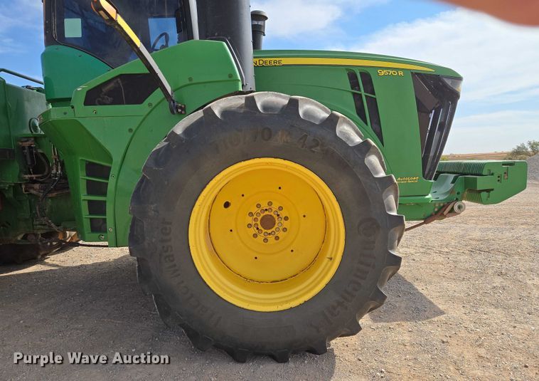 image for item EU3929 2016 John Deere 9570R Scraper Special 4WD tractor