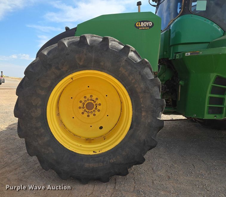 image for item EU3929 2016 John Deere 9570R Scraper Special 4WD tractor