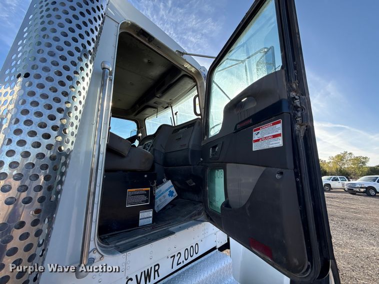 image for item EU5177 2015 Kenworth W900 ready mix truck