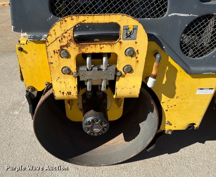image for item EU5287 2016 Bomag BW 900-50 double drum vibratory roller