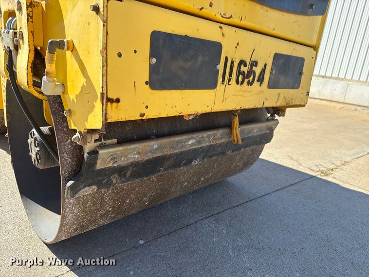 image for item EU5287 2016 Bomag BW 900-50 double drum vibratory roller