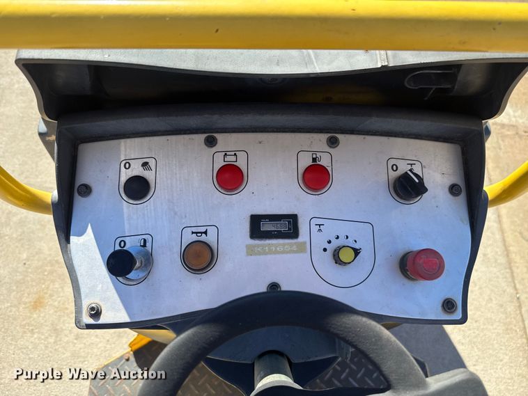 image for item EU5287 2016 Bomag BW 900-50 double drum vibratory roller