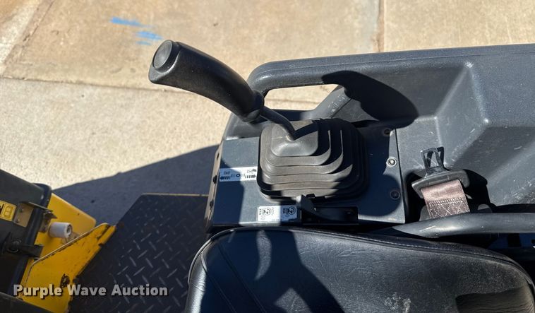 image for item EU5287 2016 Bomag BW 900-50 double drum vibratory roller