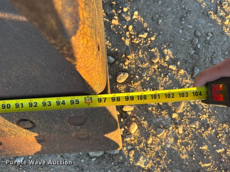 image for item EU6198 Caterpillar D6 dozer