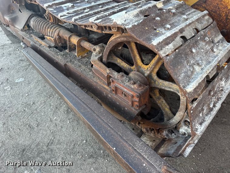 image for item EU6198 Caterpillar D6 dozer