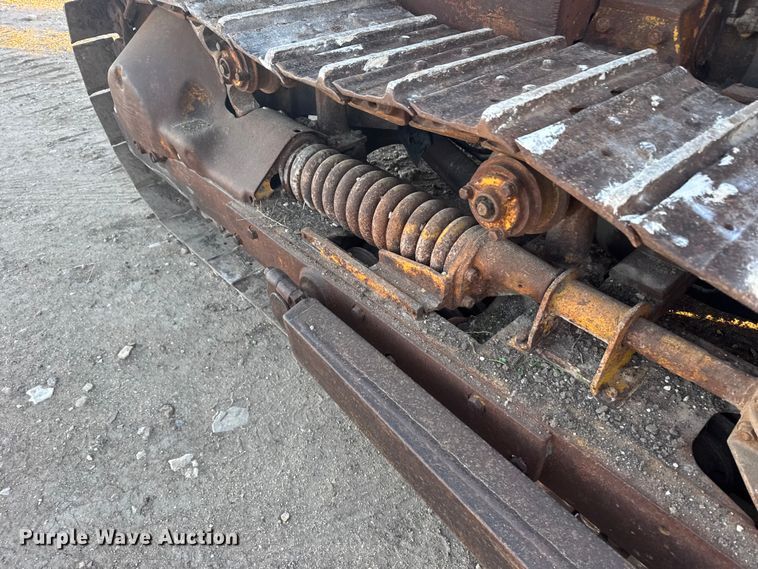 image for item EU6198 Caterpillar D6 dozer