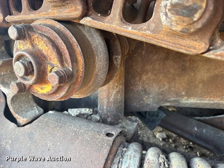 image for item EU6198 Caterpillar D6 dozer