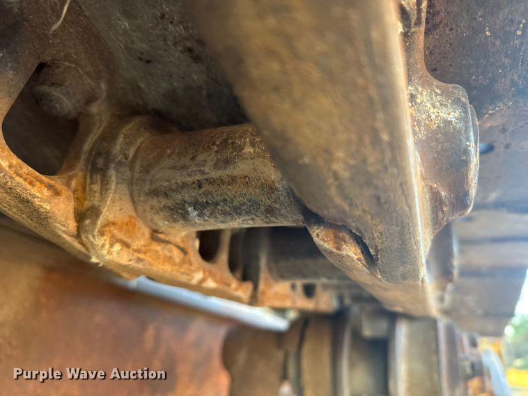 image for item EU6198 Caterpillar D6 dozer