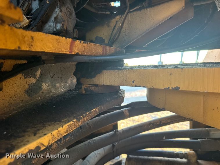 image for item EU6199 1982 Ford A-64 wheel loader