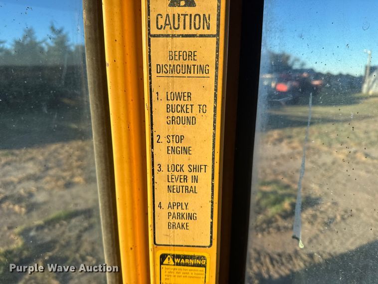 image for item EU6199 1982 Ford A-64 wheel loader