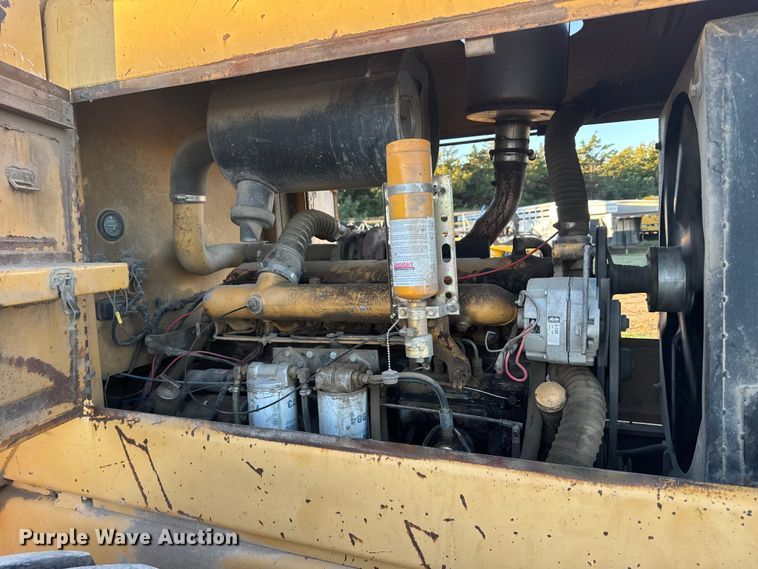 image for item EU6199 1982 Ford A-64 wheel loader