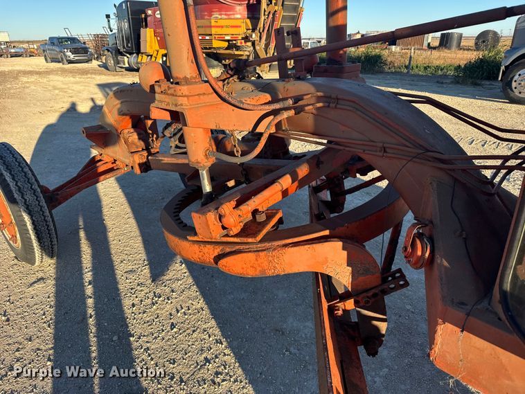 image for item EU6200 1963 Galion 503 rigid frame motor grader