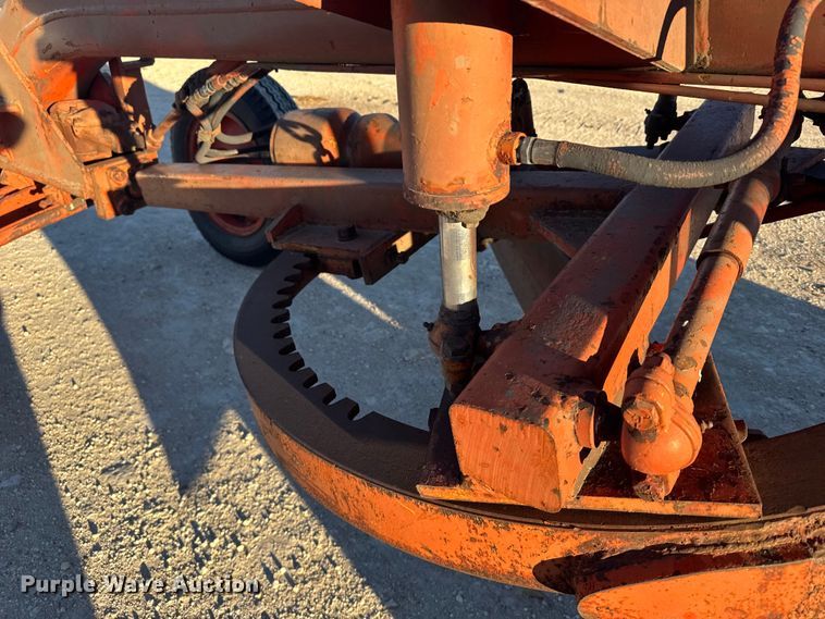 image for item EU6200 1963 Galion 503 rigid frame motor grader