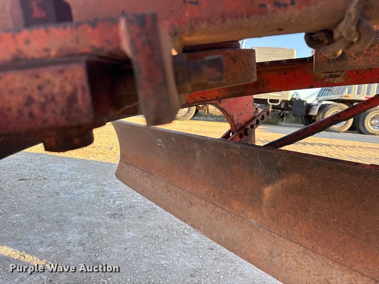 image for item EU6200 1963 Galion 503 rigid frame motor grader