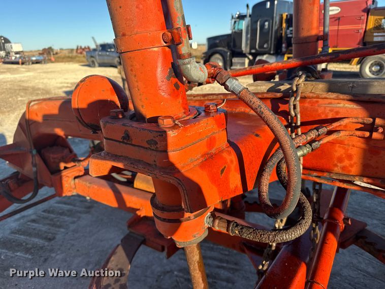 image for item EU6201 1956 Galion 503G rigid frame motor grader