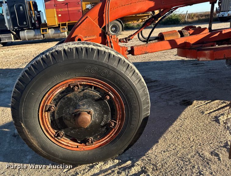 image for item EU6201 1956 Galion 503G rigid frame motor grader