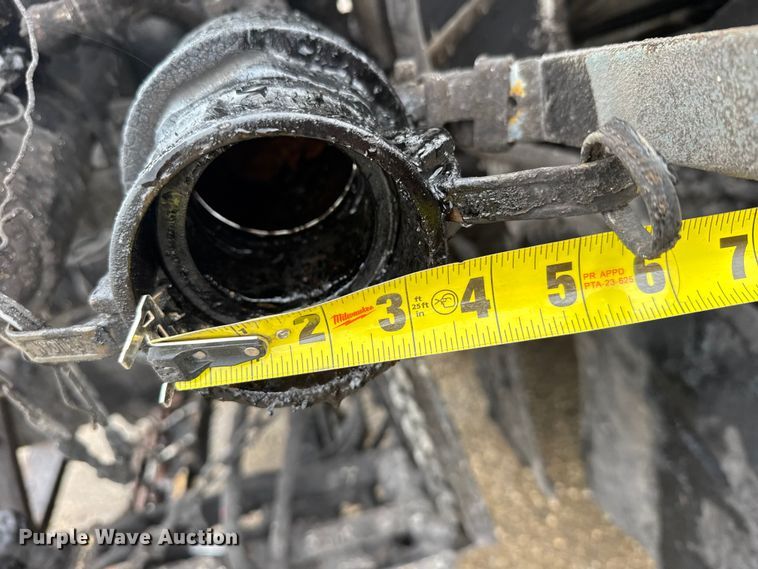 image for item EU6277 1997 International 4700  oil distributor truck