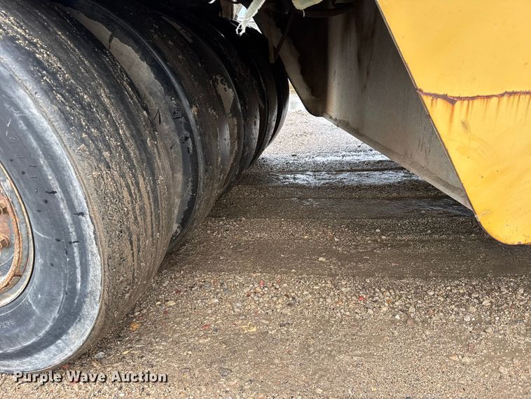 image for item EU6278 1991 Dynapac CP27 pneumatic roller