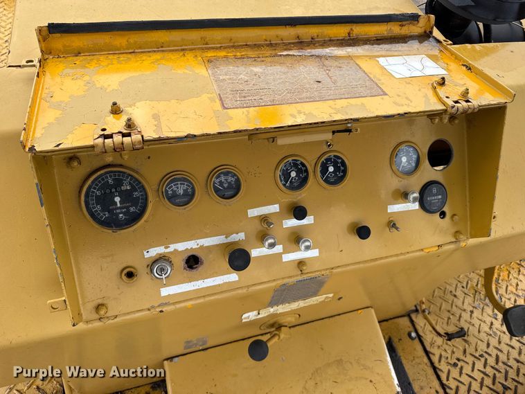 image for item EU6278 1991 Dynapac CP27 pneumatic roller