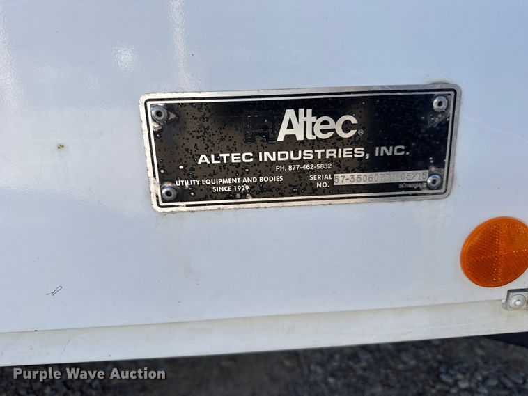 image for item EU6328 2015 Ford F450 Super Duty bucket truck