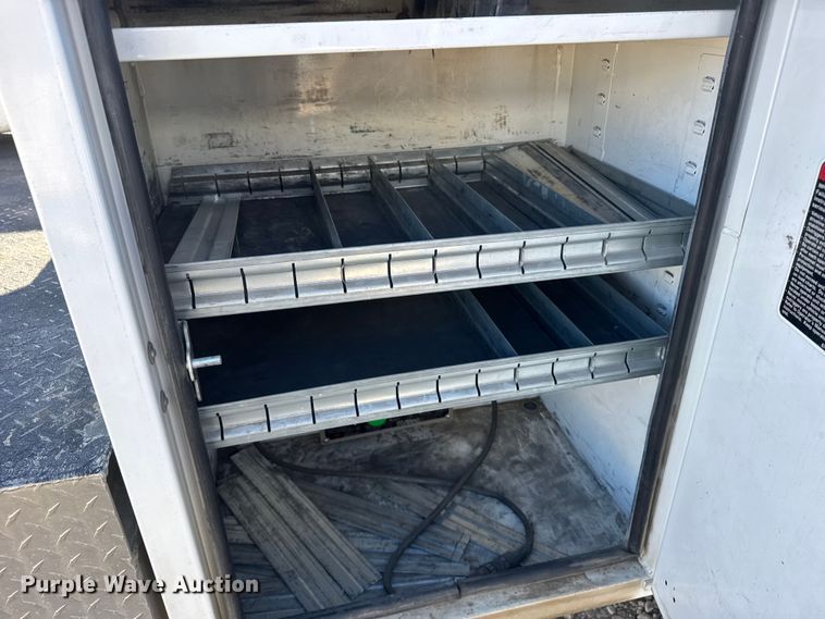 image for item EU6328 2015 Ford F450 Super Duty bucket truck