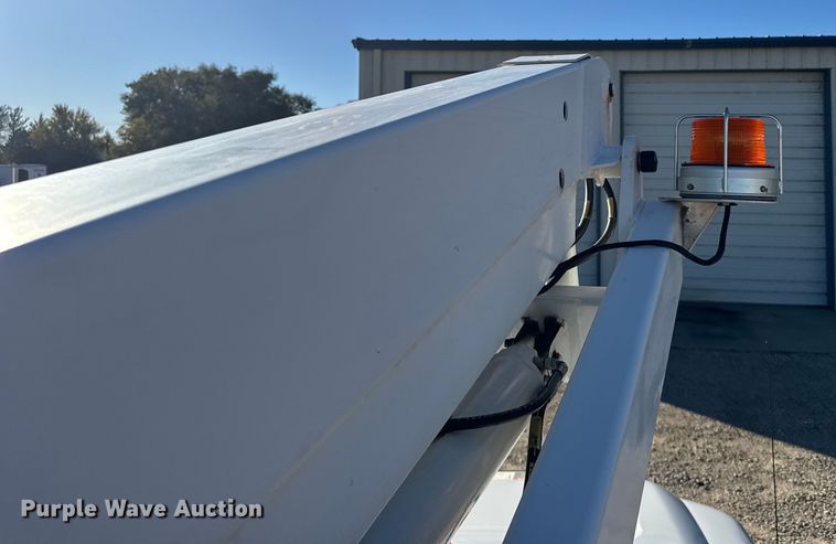 image for item EU6328 2015 Ford F450 Super Duty bucket truck