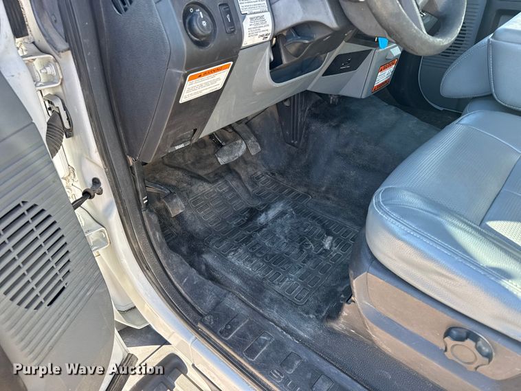 image for item EU6328 2015 Ford F450 Super Duty bucket truck