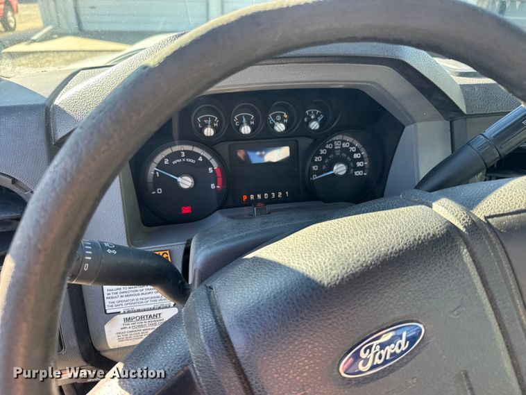 image for item EU6328 2015 Ford F450 Super Duty bucket truck