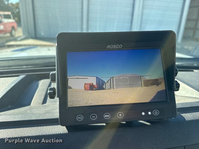 image for item EU6328 2015 Ford F450 Super Duty bucket truck