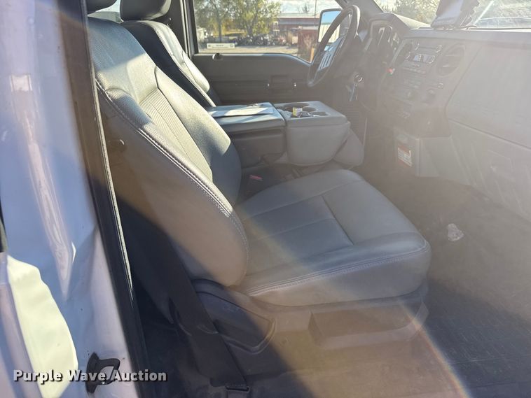 image for item EU6328 2015 Ford F450 Super Duty bucket truck