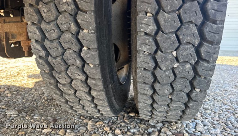 image for item EU6328 2015 Ford F450 Super Duty bucket truck