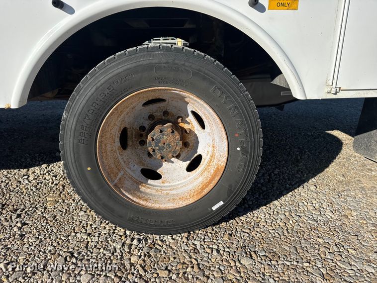 image for item EU6328 2015 Ford F450 Super Duty bucket truck