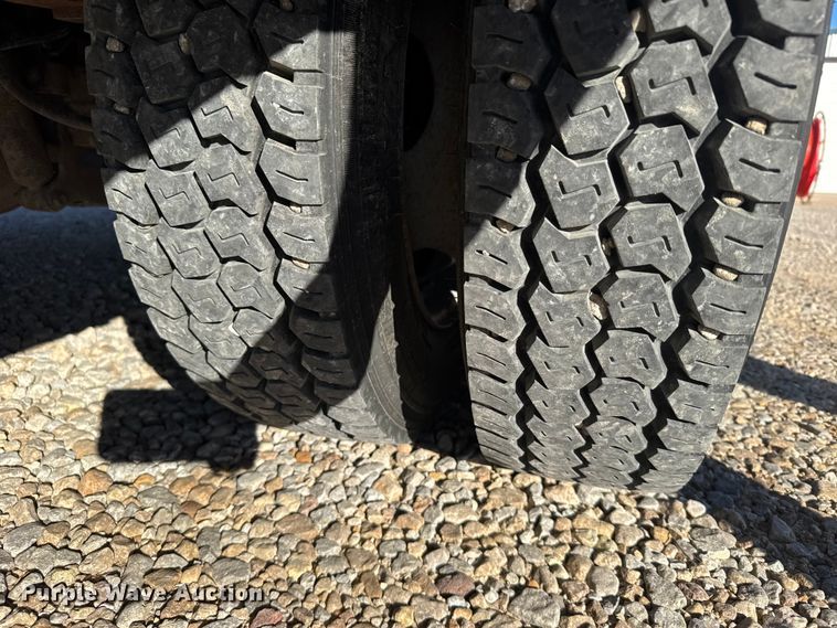 image for item EU6328 2015 Ford F450 Super Duty bucket truck